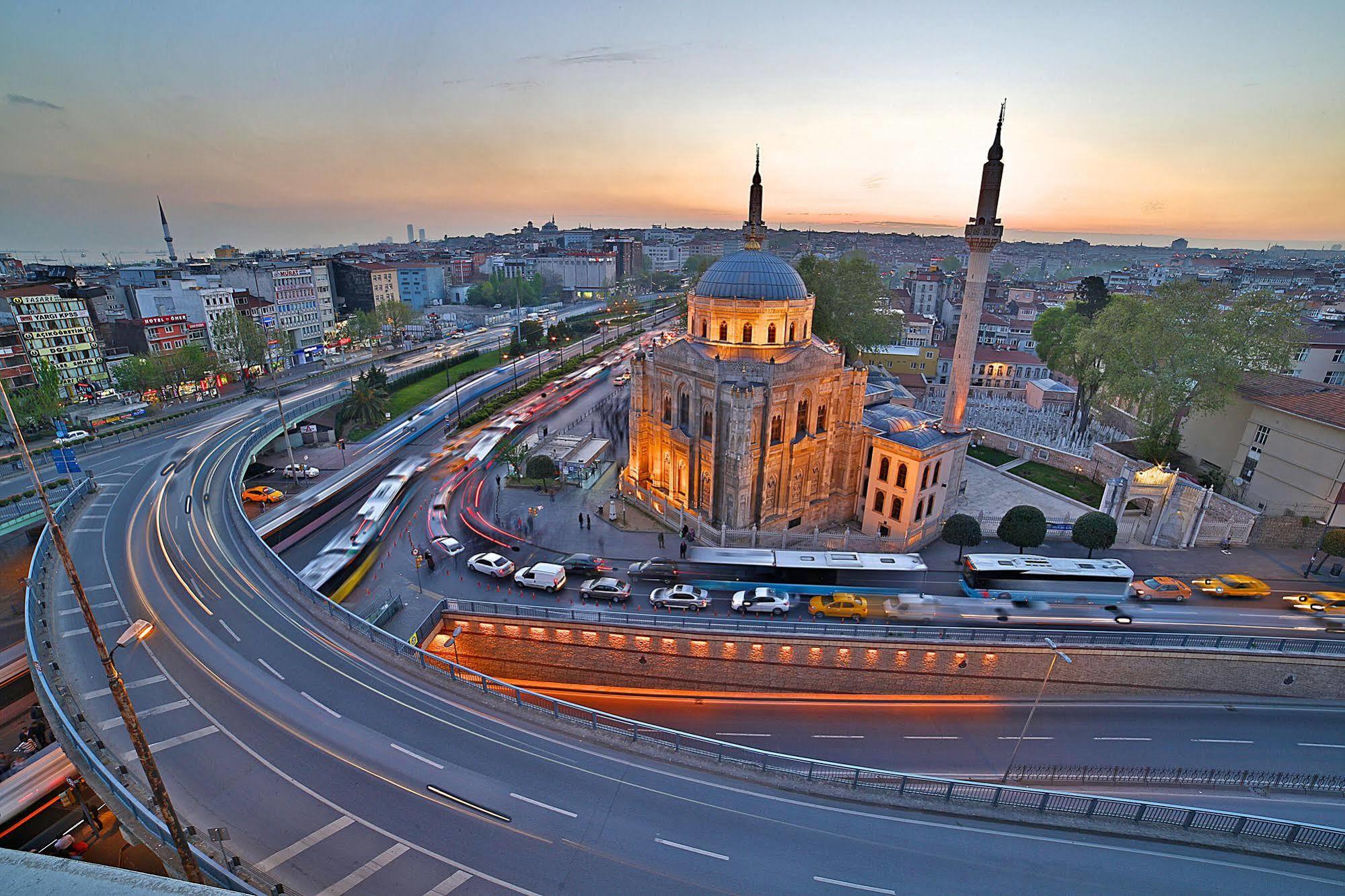 Corner Hotel Laleli Istanbul Luaran gambar